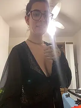 Snapshot of fer-nanda chatting on February 18, 10:17 pm fer-nanda online show from February 18, 10:17 pm