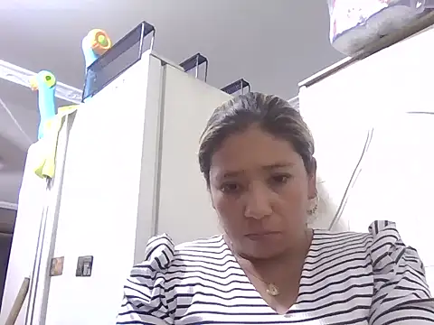 marcelaxxxl online show from November 18, 11:59 pm