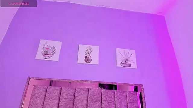 alaiasexygirl online show from February 16, 11:34 pm