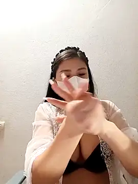 sara-xx online show from February 12, 4:18 am