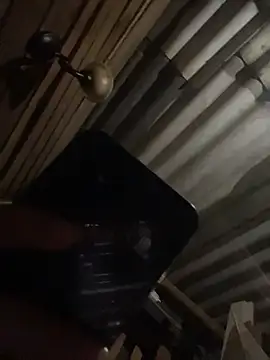 Isabella Hillss online show from February 11, 2:49 am