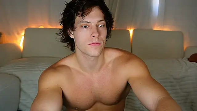 alex islivee online show from March 22, 5:49 pm