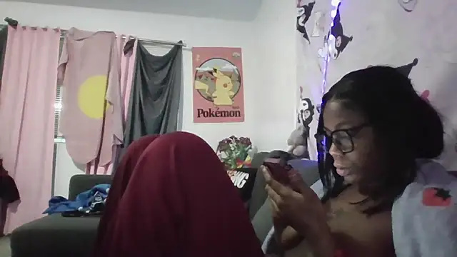 Mistresslucyxxx online show from December 3, 1:13 am