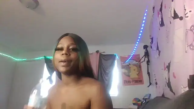 Mistresslucyxxx online show from February 4, 11:53 pm