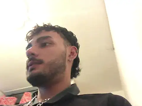 Snapshot of Brunicci chatting on January 16, 11:20 pm Brunicci online show from January 16, 11:20 pm