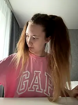 Holy Poly online show from December 5, 8:23 am