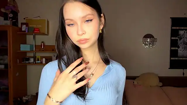 EmmaJonse online show from November 25, 11:54 am