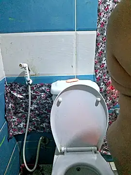 mnbvcxzqwertyuiop1235 online show from January 10, 11:53 pm