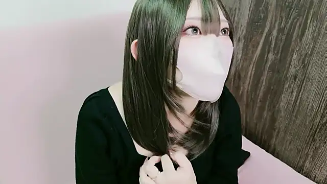 milkchan22 online show from December 2, 12:54 pm