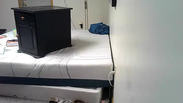 Redheadstud online show from March 1, 7:05 pm