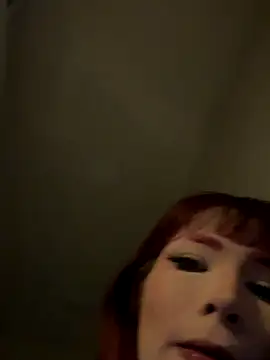 Snapshot of Blacktrinity chatting on November 14, 3:00 pm Blacktrinity online show from November 14, 3:00 pm