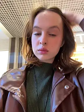 Snapshot of hani_obsessed chatting on February 12, 10:10 am hani obsessed online show from February 12, 10:10 am