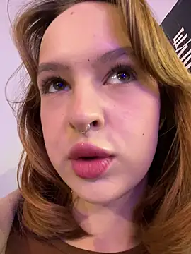 Snapshot of hani_obsessed chatting on February 24, 11:08 am hani obsessed online show from February 24, 11:08 am