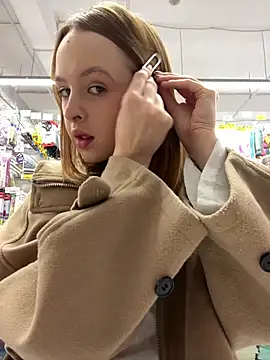 Snapshot of hani_obsessed chatting on February 25, 11:31 am hani obsessed online show from February 25, 11:31 am