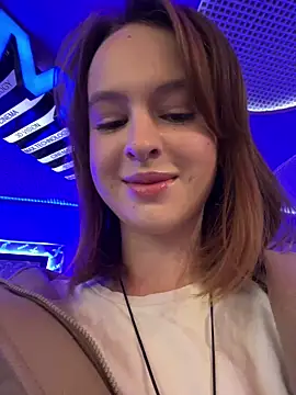 Snapshot of hani_obsessed chatting on February 28, 1:56 pm hani obsessed online show from February 28, 1:56 pm