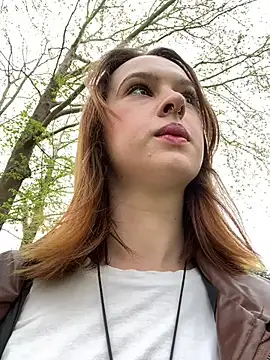 hani obsessed online show from April 18, 10:41 am