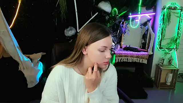 SandraLindsey online show from November 20, 6:35 am