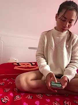 pitty mymi online show from April 3, 11:03 pm