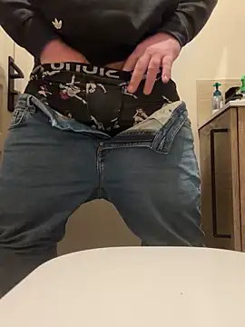 Ced1326 online show from November 22, 3:33 pm