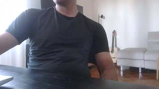 Snapshot of Ilsexyvizietto chatting on April 24, 4:53 pm Ilsexyvizietto online show from April 24, 4:53 pm