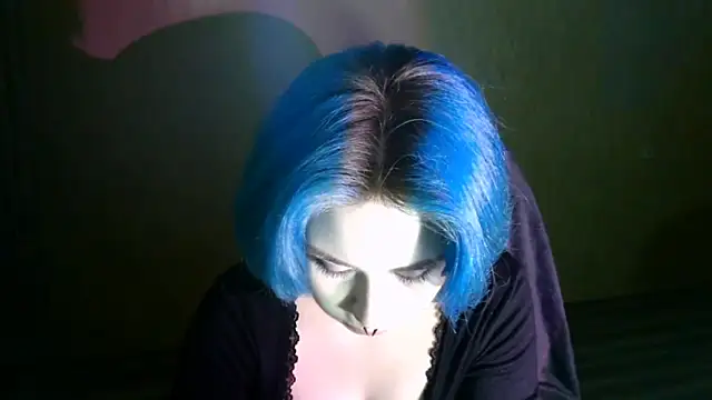 caramelleia online show from November 22, 9:25 pm