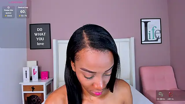 SandyAdaeze online show from December 4, 12:03 pm