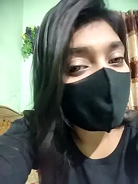 Disha Nur0 online show from April 19, 9:39 pm