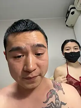 Snapshot of Mengmeng06 chatting on February 4, 2:12 pm Mengmeng06 online show from February 4, 2:12 pm