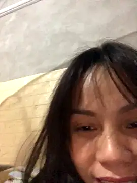 Trangbabylove online show from January 9, 12:08 pm