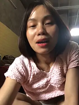 Trangbabylove online show from March 20, 8:52 am