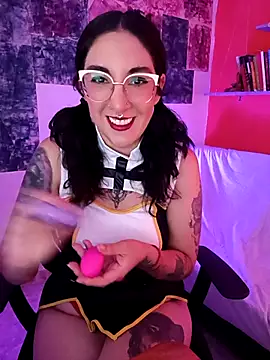 Melinerd online show from January 15, 5:05 pm