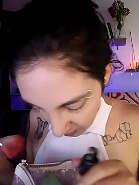 Melinerd online show from March 19, 6:01 pm