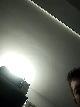 platone09 online show from March 12, 10:38 pm