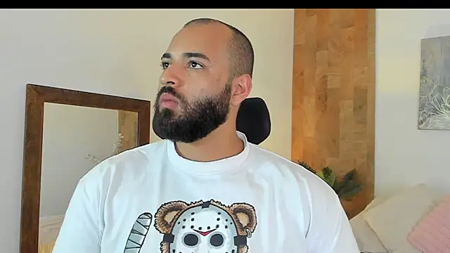 Chris Varden online show from March 31, 7:03 pm