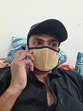 Snapshot of syndyc1 chatting on January 16, 11:25 am syndyc1 online show from January 16, 11:25 am