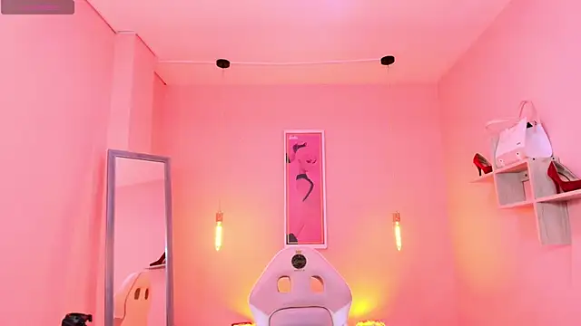 Milu carbajal x online show from December 3, 8:29 pm