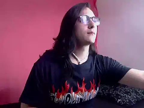 Snapshot of Amoneth_Xx chatting on November 25, 7:58 pm Amoneth Xx online show from November 25, 7:58 pm