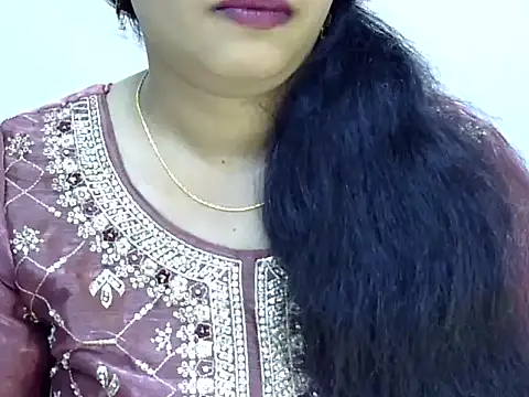Muskan Jha online show from May 8, 2:39 am