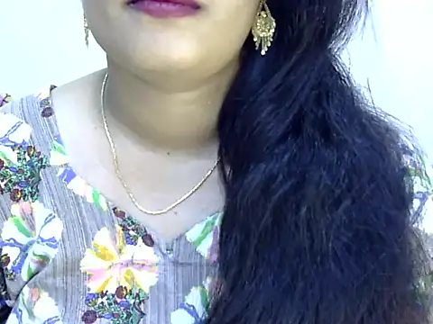 Snapshot of Muskan_Jha chatting on May 15, 1:56 am Muskan Jha online show from May 15, 1:56 am