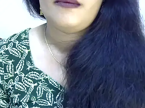 Snapshot of Muskan_Jha chatting on May 20, 2:07 am Muskan Jha online show from May 20, 2:07 am