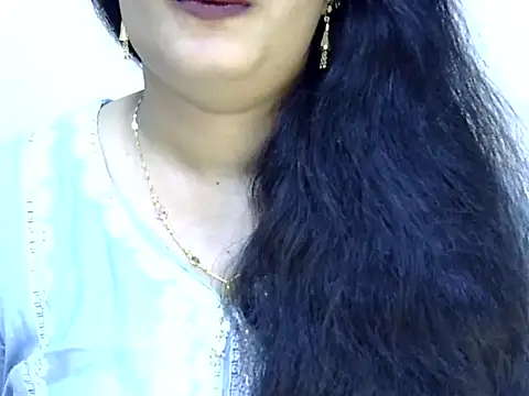 Snapshot of Muskan_Jha chatting on May 21, 2:24 pm Muskan Jha online show from May 21, 2:24 pm