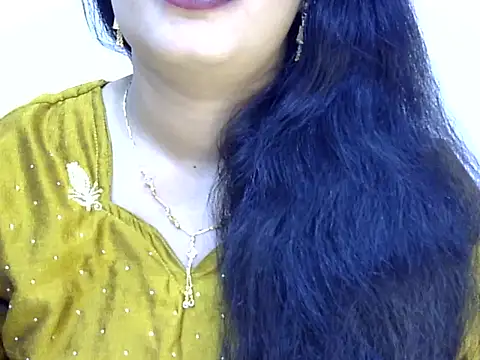 Snapshot of Muskan_Jha chatting on May 23, 1:22 am Muskan Jha online show from May 23, 1:22 am
