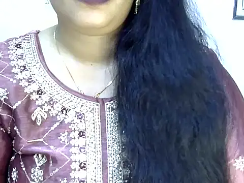 Snapshot of Muskan_Jha chatting on May 31, 1:40 pm Muskan Jha online show from May 31, 1:40 pm