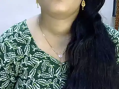 Snapshot of Muskan_Jha chatting on June 8, 8:04 am Muskan Jha online show from June 8, 8:04 am