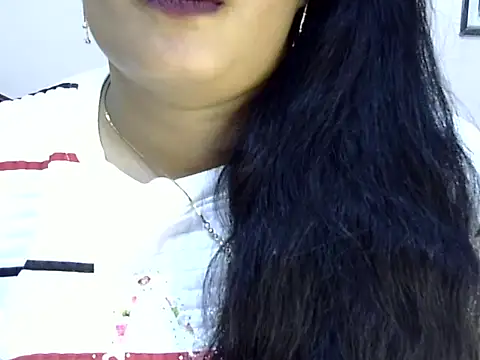 Snapshot of Muskan_Jha chatting on June 15, 1:24 pm Muskan Jha online show from June 15, 1:24 pm