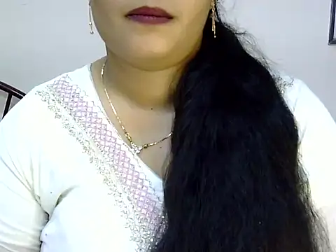 Snapshot of Muskan_Jha chatting on June 19, 2:32 pm Muskan Jha online show from June 19, 2:32 pm