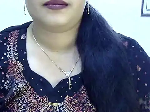 Snapshot of Muskan_Jha chatting on June 21, 3:42 am Muskan Jha online show from June 21, 3:42 am