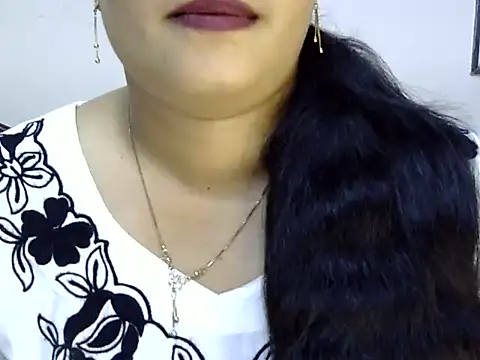 Muskan Jha online show from June 24, 1:59 am