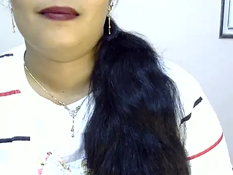 Muskan Jha online show from June 28, 1:44 am