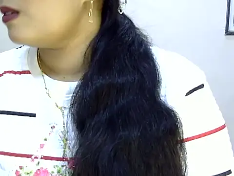 Muskan Jha online show from July 5, 12:45 pm